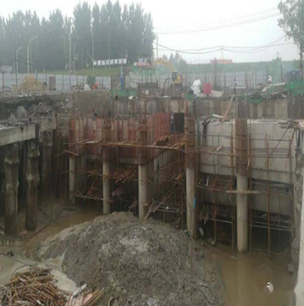 湯遜湖泵站進水港綜合整治工程一標